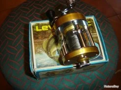 MOULINET ANCIEN "PENN 930" -Penn Boutique 00003 MOULINET ANCIEN PENN 930